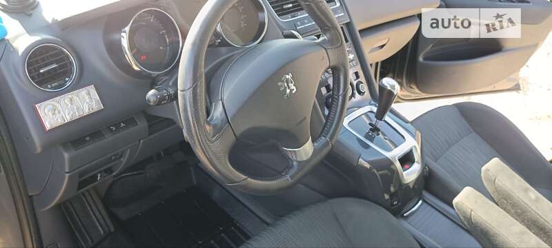 Мікровен Peugeot 5008 2012 в Дніпрі