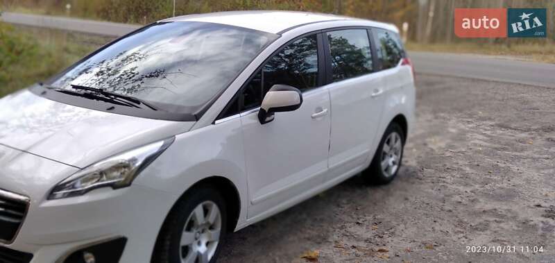 Мікровен Peugeot 5008 2014 в Ковелі