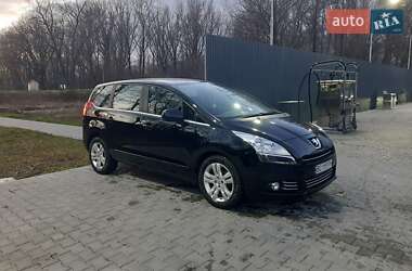 Мікровен Peugeot 5008 2013 в Дрогобичі