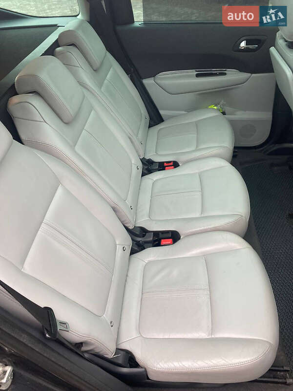 Мікровен Peugeot 5008 2010 в Самборі