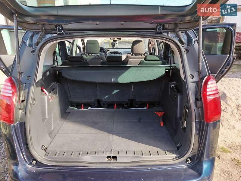 Мікровен Peugeot 5008 2010 в Вінниці