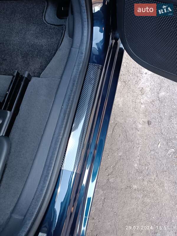 Мікровен Peugeot 5008 2010 в Братському