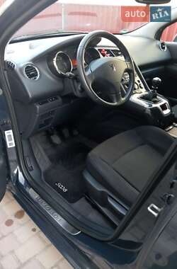 Микровэн Peugeot 5008 2011 в Ровно