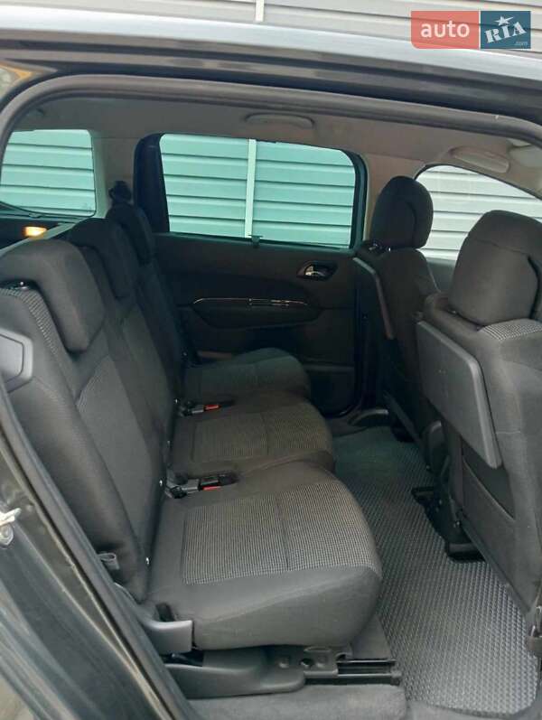 Микровэн Peugeot 5008 2010 в Кременчуге фото 6 Микровэн Peugeot 5008 2010 в Кременчуге