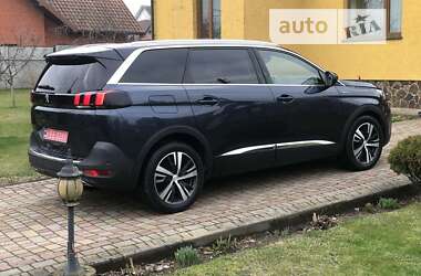 Внедорожник / Кроссовер Peugeot 5008 2018 в Луцке