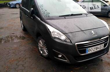 Мікровен Peugeot 5008 2015 в Тернополі