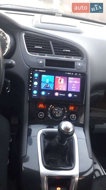 Мікровен Peugeot 5008 2013 в Гайсину