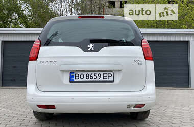 Мікровен Peugeot 5008 2011 в Тернополі