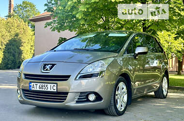 Мікровен Peugeot 5008 2013 в Калуші