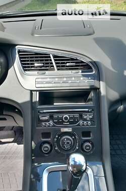 Мікровен Peugeot 5008 2013 в Рівному