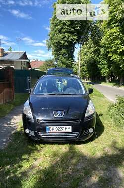 Микровэн Peugeot 5008 2011 в Ровно