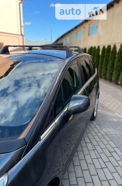 Мікровен Peugeot 5008 2011 в Стрию