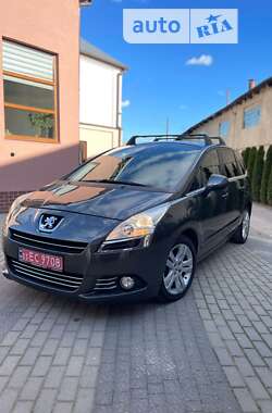 Мікровен Peugeot 5008 2011 в Стрию