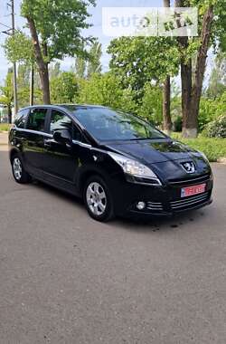 Peugeot 5008 2010