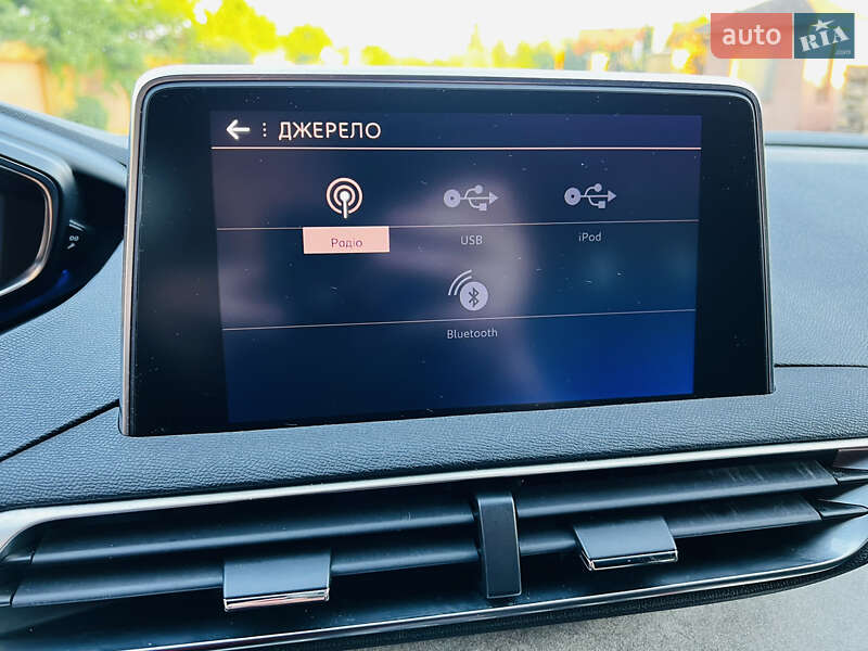Позашляховик / Кросовер Peugeot 5008 2019 в Бердичеві