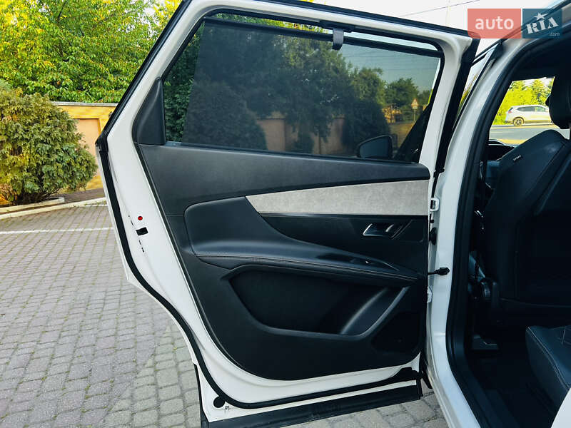 Позашляховик / Кросовер Peugeot 5008 2019 в Бердичеві