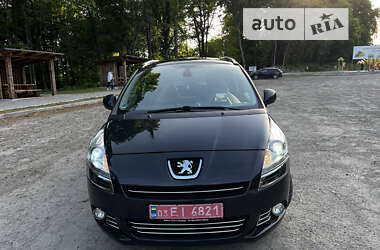 Мікровен Peugeot 5008 2010 в Бережанах