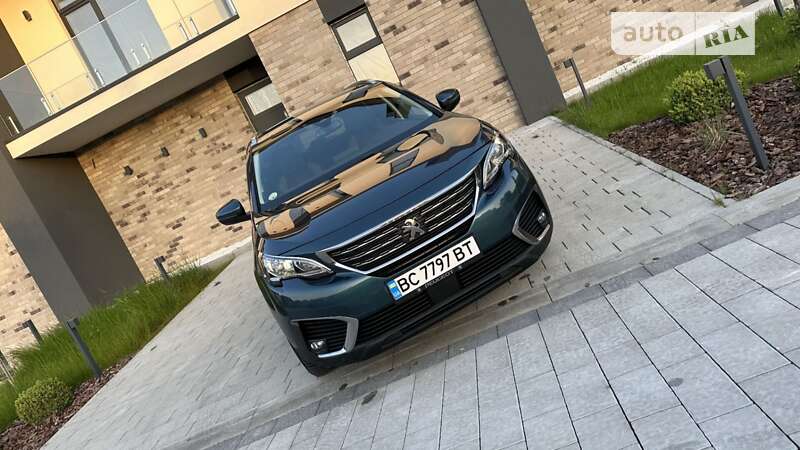 Позашляховик / Кросовер Peugeot 5008 2018 в Львові