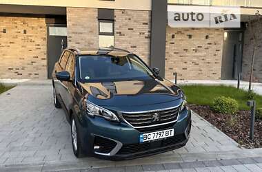 Позашляховик / Кросовер Peugeot 5008 2018 в Львові