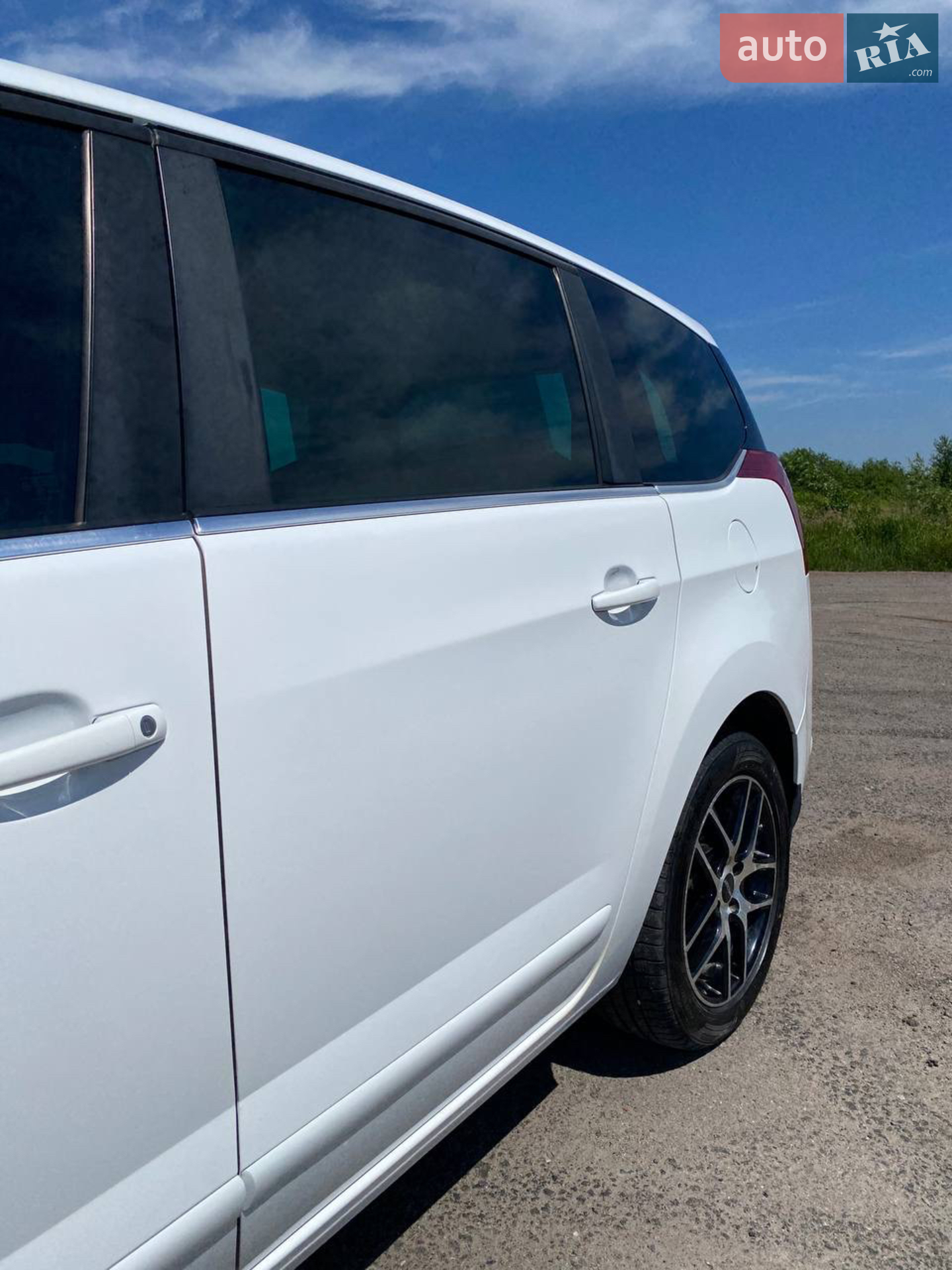 Peugeot 5008 2013 VIN VF30ARHE8DS009268 фото оголошення 21 з 56