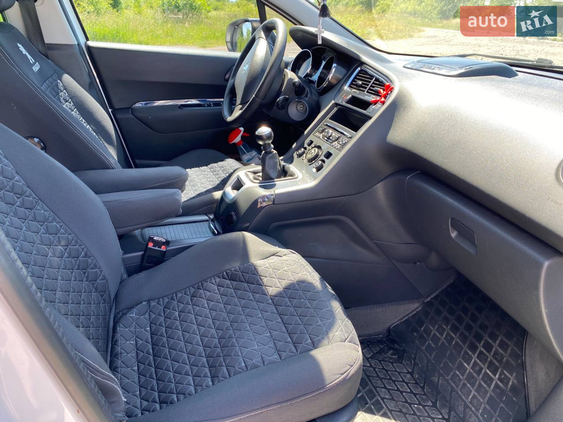 Peugeot 5008 2013 VIN VF30ARHE8DS009268 фото оголошення 39 з 56