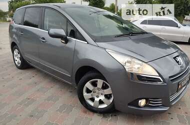 Мікровен Peugeot 5008 2011 в Львові