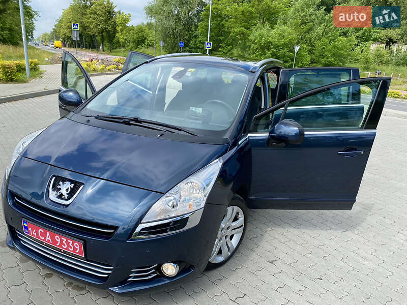 Мікровен Peugeot 5008 2012 в 