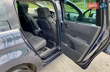 Мікровен Peugeot 5008 2012 в 