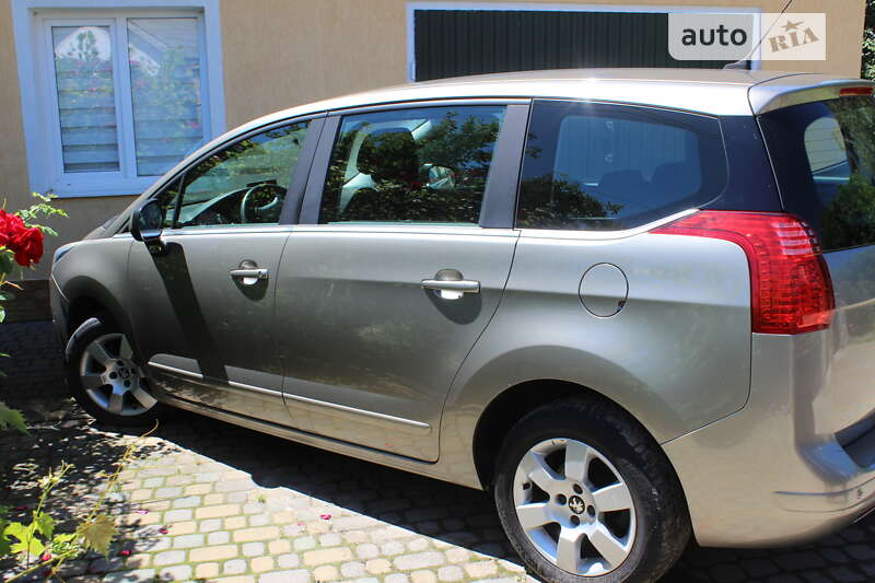 Микровэн Peugeot 5008 2013 в Бродах фото 3 Микровэн Peugeot 5008 2013 в Бродах