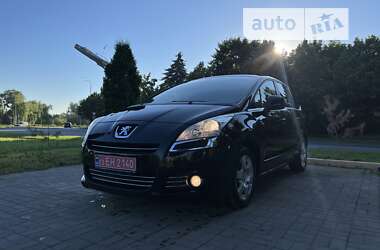 Мікровен Peugeot 5008 2011 в Дубні