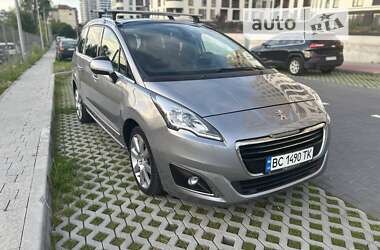 Мікровен Peugeot 5008 2015 в Львові