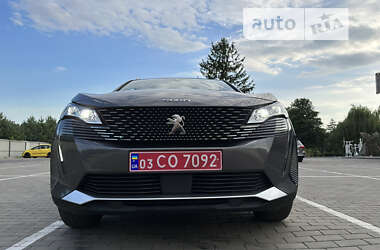 Позашляховик / Кросовер Peugeot 5008 2021 в Луцьку