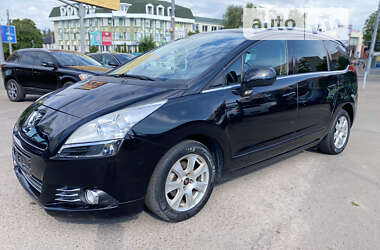 Peugeot 5008 2011