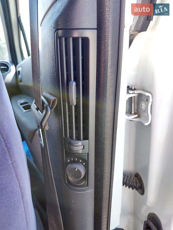 Микровэн Peugeot 5008 2010 в Костополе