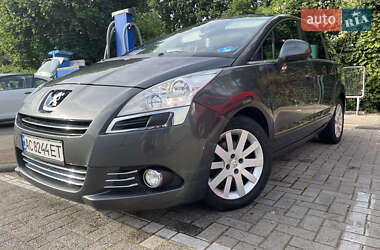 Мікровен Peugeot 5008 2011 в 