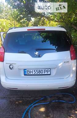 Мікровен Peugeot 5008 2011 в Одесі