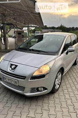 Мікровен Peugeot 5008 2010 в Ходореві