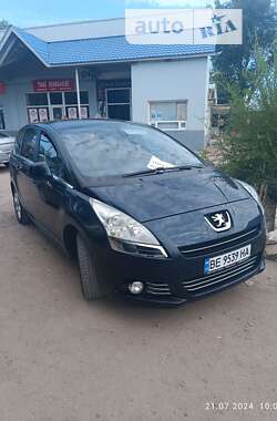 Мікровен Peugeot 5008 2010 в Братському