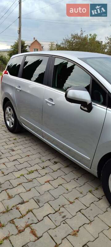 Мікровен Peugeot 5008 2013 в Самборі