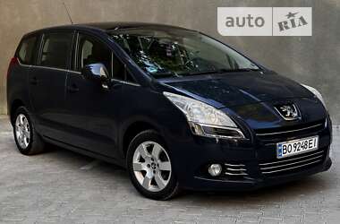 Микровэн Peugeot 5008 2010 в Тернополе