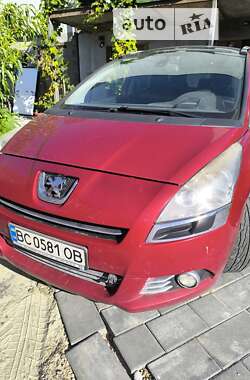 Мікровен Peugeot 5008 2011 в Львові