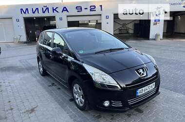 Peugeot 5008 2010