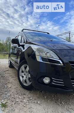 Мікровен Peugeot 5008 2010 в Львові