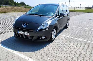 Микровэн Peugeot 5008 2010 в Львове