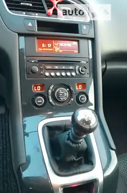 Peugeot 5008 2010