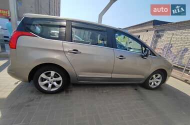 Мікровен Peugeot 5008 2010 в Луцьку