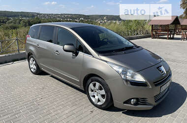 Мікровен Peugeot 5008 2011 в Теребовлі