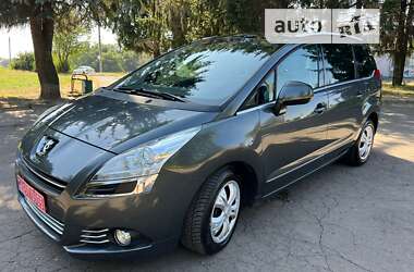 Мікровен Peugeot 5008 2011 в Рівному