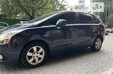 Микровэн Peugeot 5008 2013 в Виннице