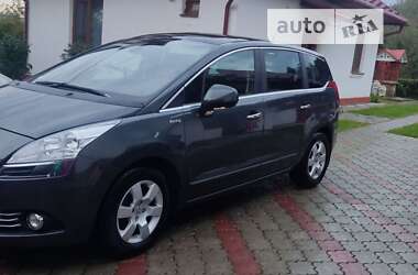 Микровэн Peugeot 5008 2010 в Коломые